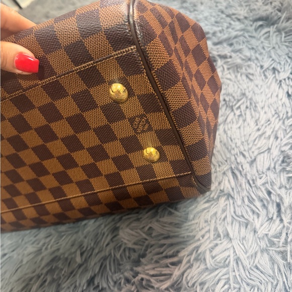 ⭐️Louis Vuitton Trevi PM Bag and Matching Emilie Wallet Damier Ebene⭐️ - Picture 7 of 16